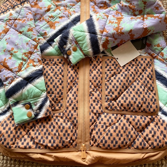 NEW Free People Pria Printed Packable Puffer Jacket - Picture 12 of 13